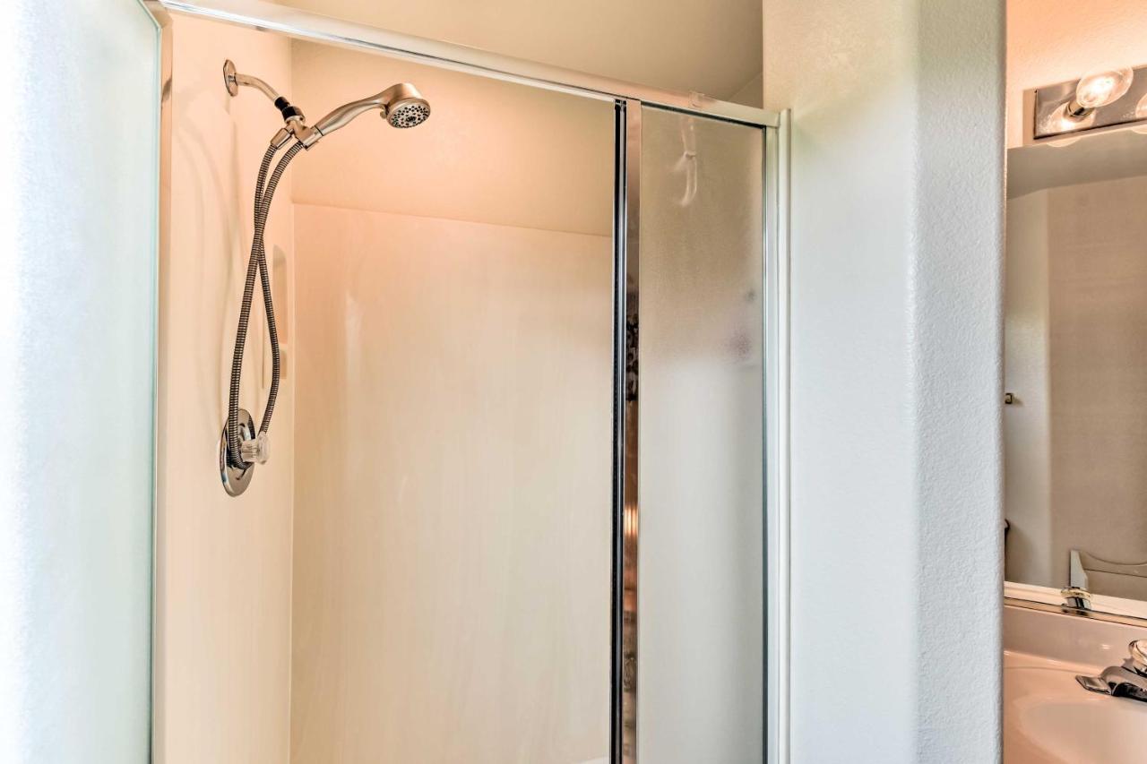 Phoenix Condo With Balcony And Spa - 14 Mi To Downtown Extérieur photo